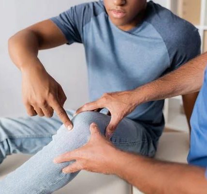 Best Knee Injury Doctor Houston Specialists: Diagnosis to Treatment