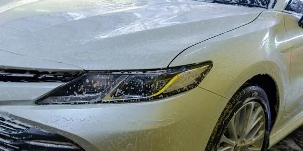 Mobile Car Wash Services Bringing Clean Cars to You