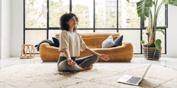 How Mindfulness Supports Deep Sleep
